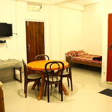 Pine Tree Lodge Shillong Zewnętrze zdjęcie
