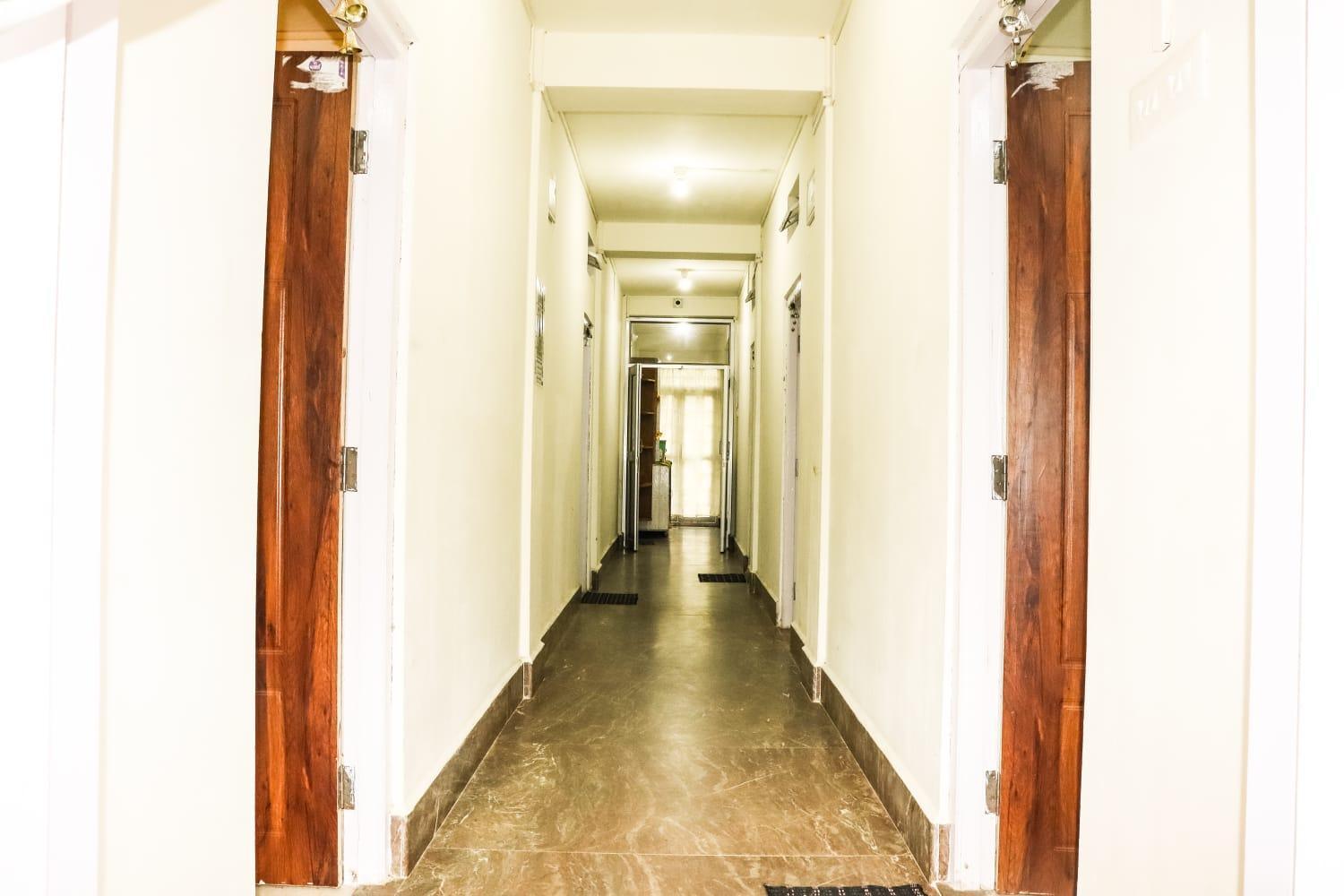 Pine Tree Lodge Shillong Zewnętrze zdjęcie